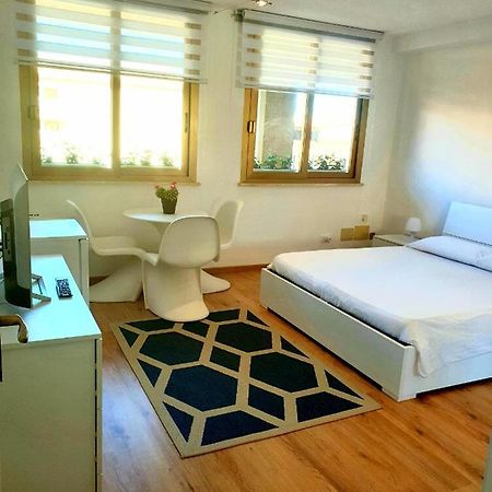 אולביה Central City Rooms מראה חיצוני תמונה