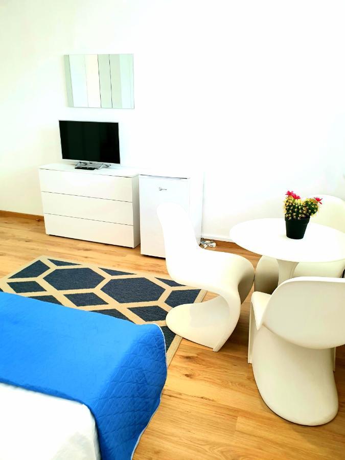 אולביה Central City Rooms מראה חיצוני תמונה